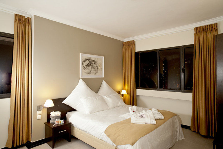 Market Hotel Хайфа Екстериор снимка