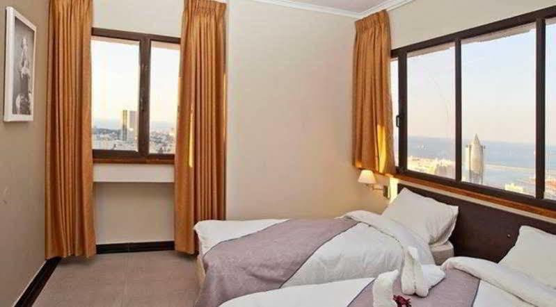 Market Hotel Хайфа Екстериор снимка