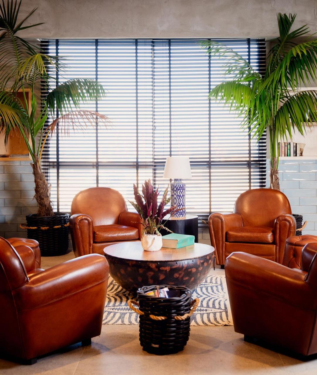 Market Hotel Хайфа Екстериор снимка