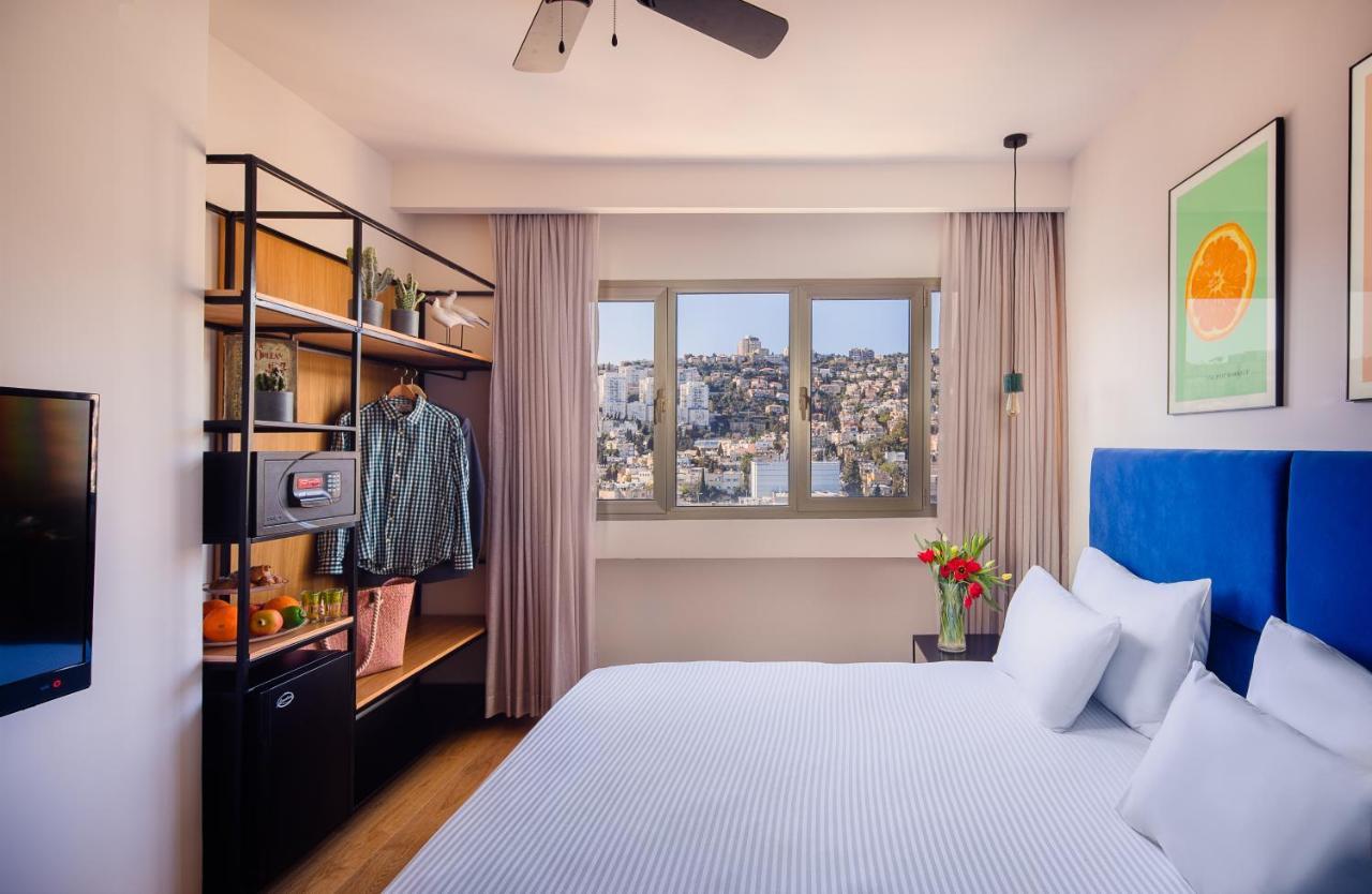 Market Hotel Хайфа Екстериор снимка
