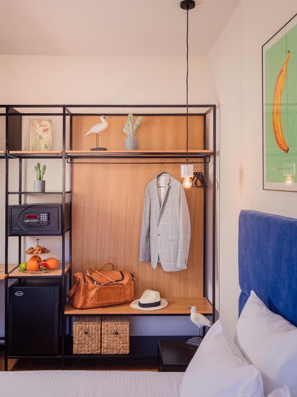Market Hotel Хайфа Екстериор снимка